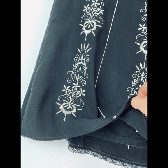 LOFT ANN TAYLOR Fit and Flair Midi skirt - Picture 8 of 8